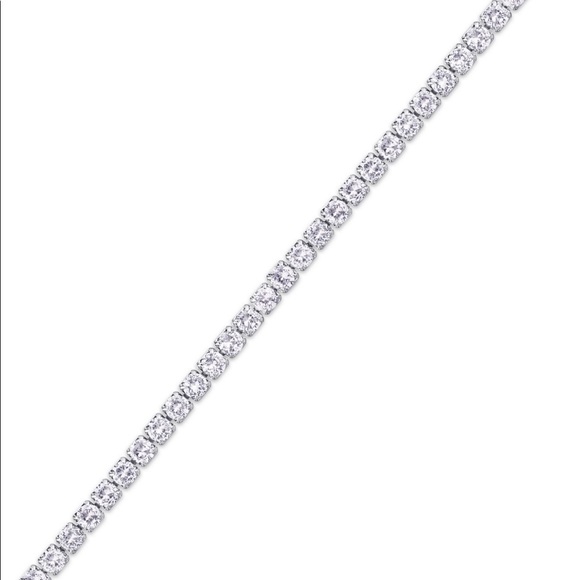 MACY’S Tennis Bracelet in Fine Silver Plate - Picture 2 of 11